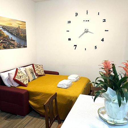 Adige Beyonds Lägenhet Verona Exteriör bild